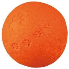 Trixie игрушка для собак мяч литой с лапкой и пищалкой 6 см